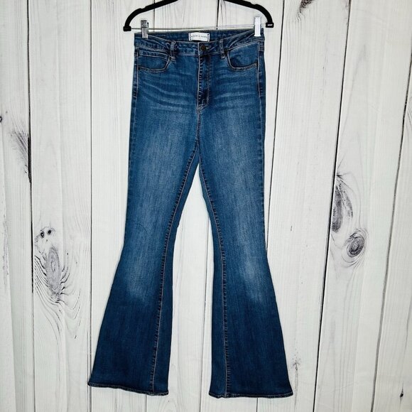 Articles Of Society Bell Bottom Jeans Womens Sz 28x31 Blue Denim Stretch Jeans - Picture 1 of 9
